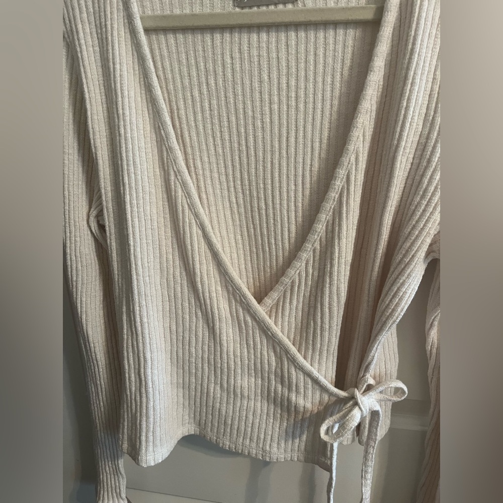 Everlane The Cozy Rib Wrap Top - Picture 5 of 10